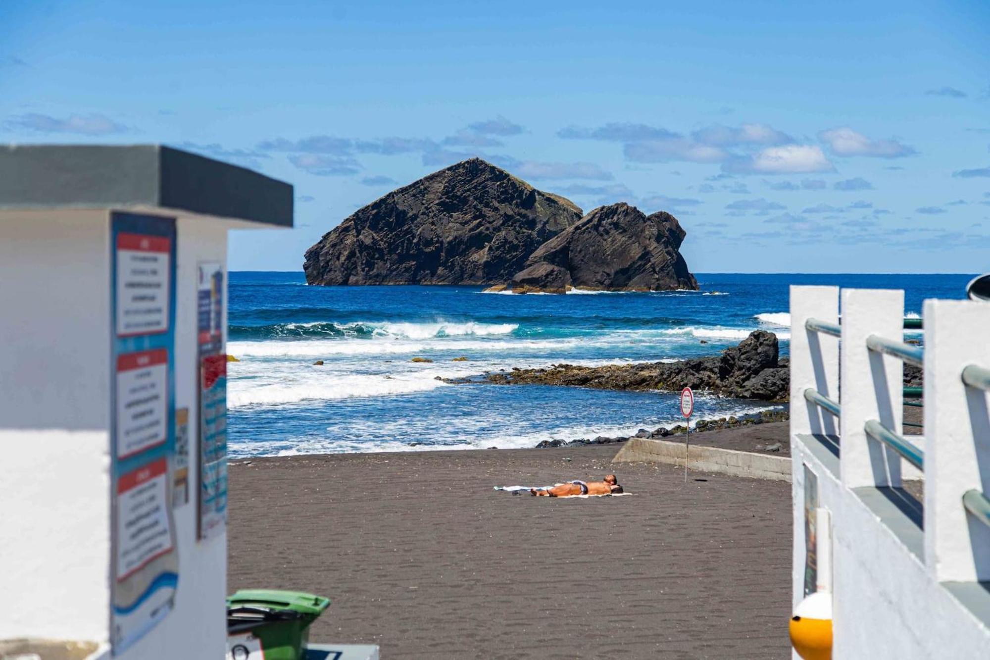Mosteiros Beach House Экстерьер фото