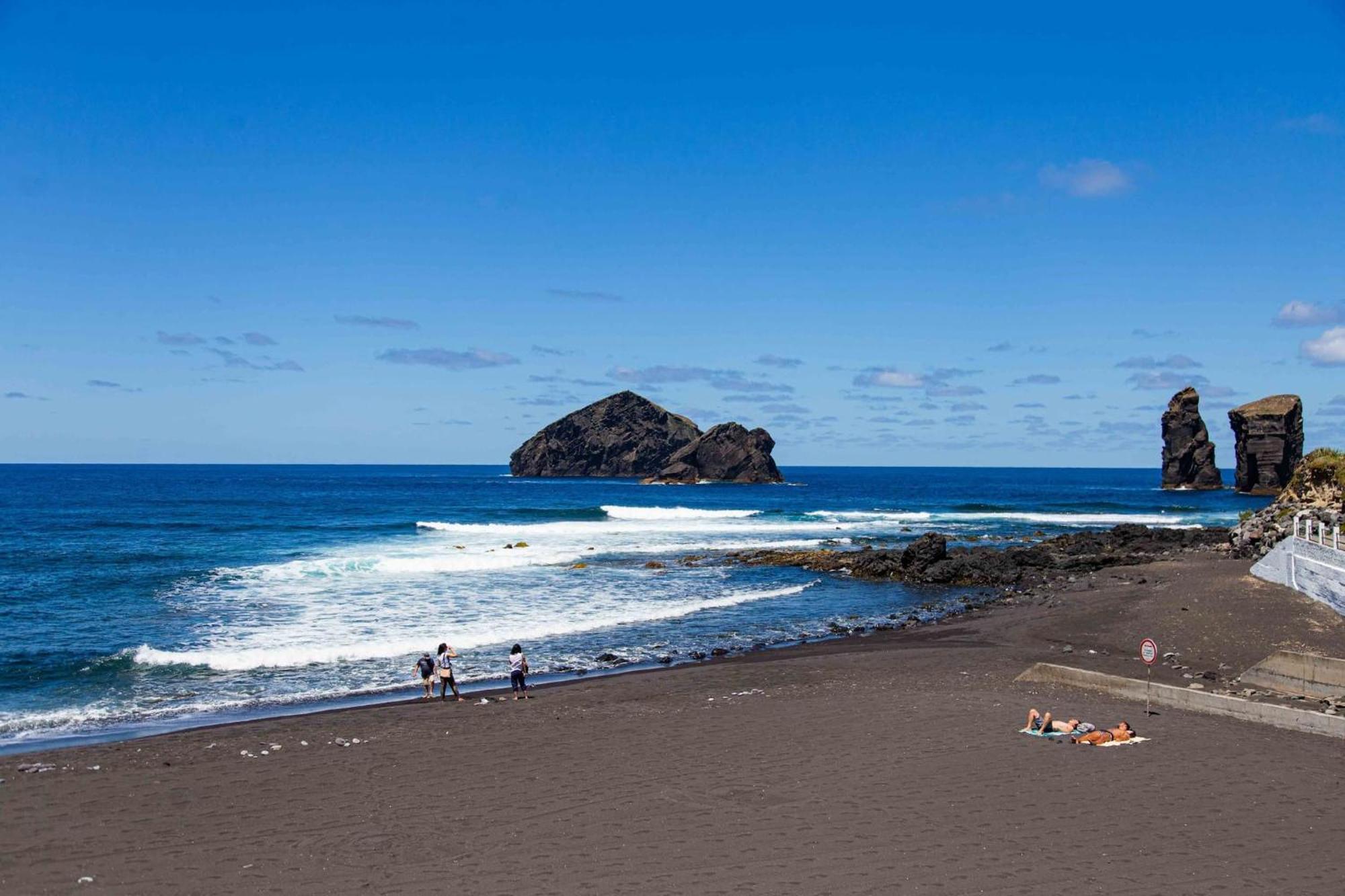 Mosteiros Beach House Экстерьер фото